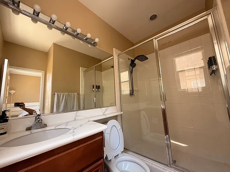 25146 Cliffrose St — Photo 6