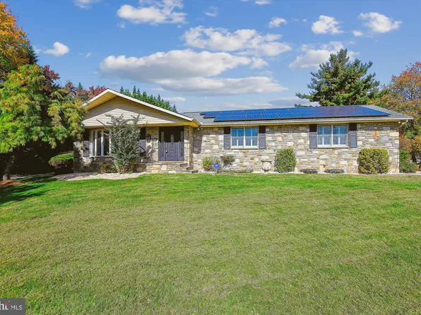 9660 Magledt Rd, Parkville, MD 21234