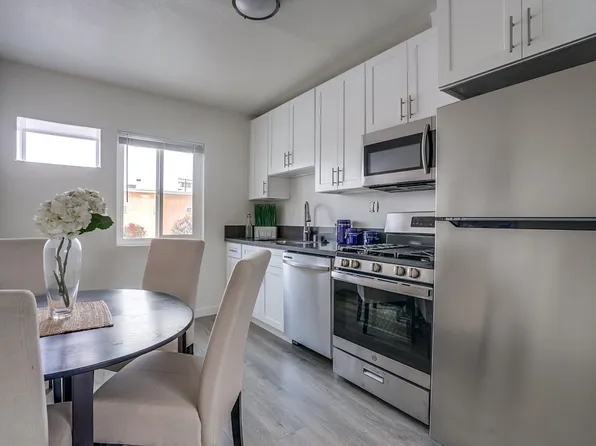 1074 E Market St, 1080 E Market St #8, Long Beach, CA 90805