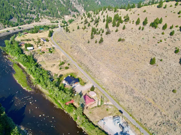 398 Pumphouse Rd, Divide, MT 59727