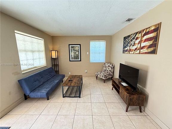 3rd image of 1212 SW 2nd Ct #1