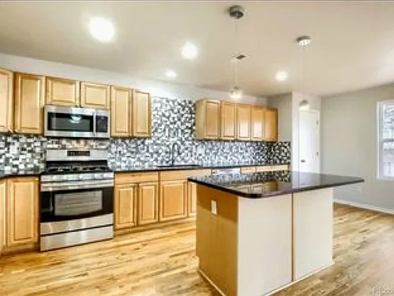 8061 S Kittredge Way — Photo 20