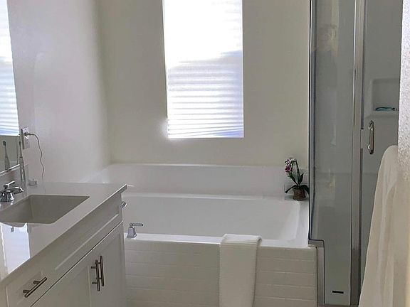 4th image of 536 Enzo St