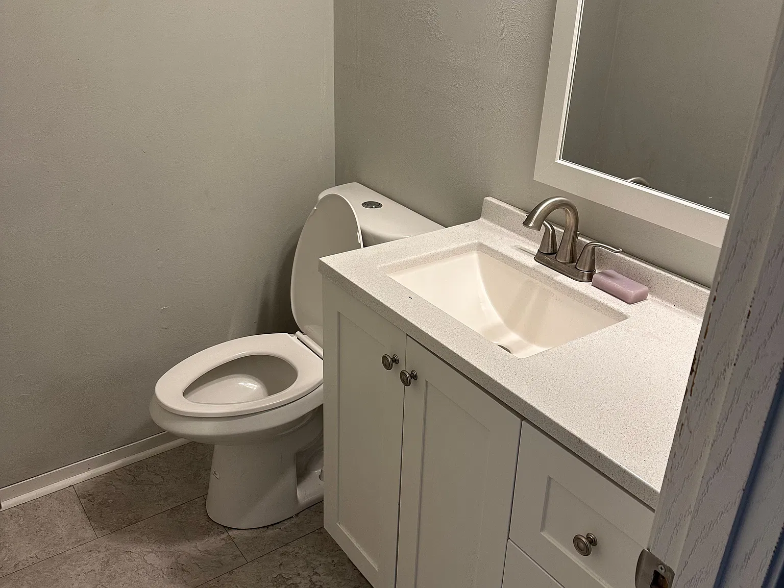 2 bed, 1.5 bath, 976 sqft, $1,400 — Photo 4