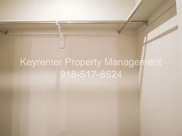 1327 E Honolulu Pl — Photo 28