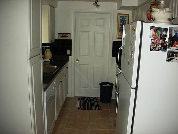 5th image of 3325 Cantrell St