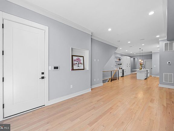 5th image of 1329 Irving St NW APT 1
