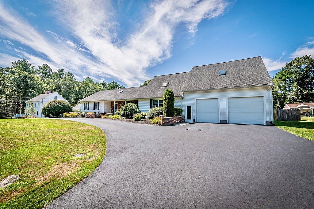 585 Locust St, Raynham, MA 02767 Zillow