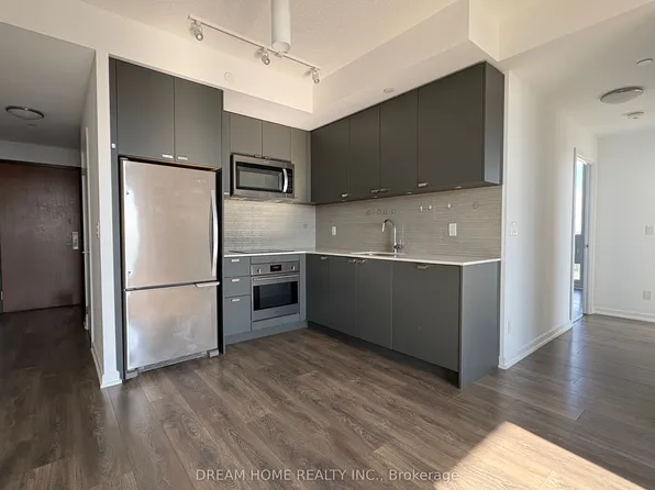 56 Forest Manor Rd, Toronto, ON