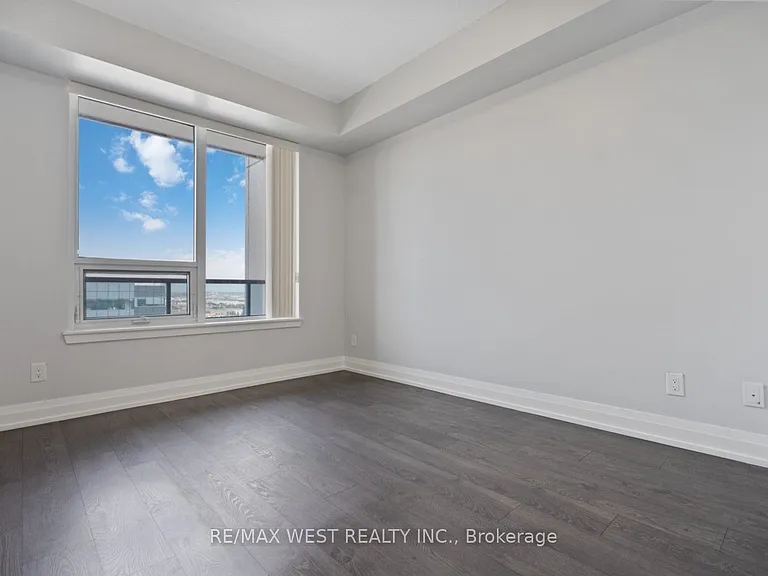 3600 Highway 7 Rd #1504 — Photo 19