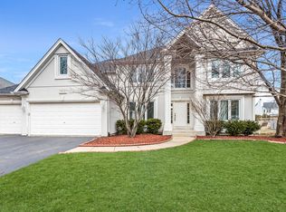 2611 Salt Meadow Rd, Naperville, IL 60564