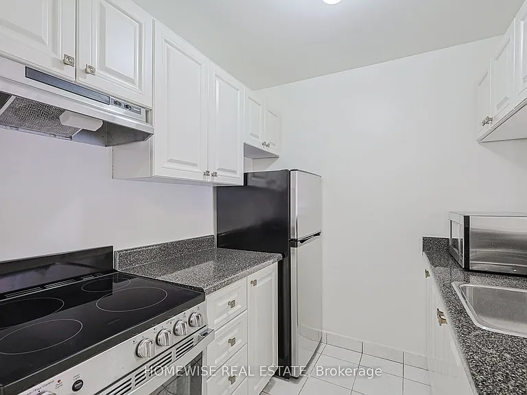485 Kingston Rd #107B — Photo 10