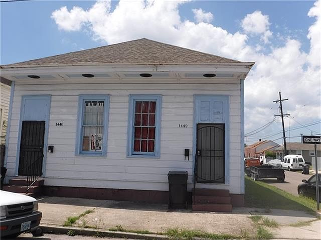 1st image of 1442 Frenchmen St