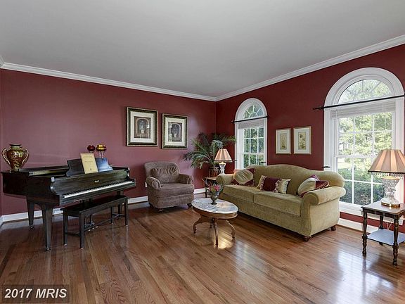 4th image of 15316 Doe Hill Ct