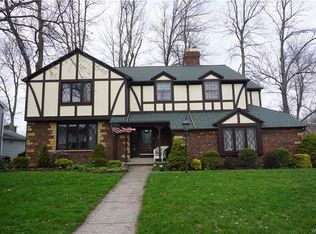 140 Woodshire S, Getzville, NY 14068