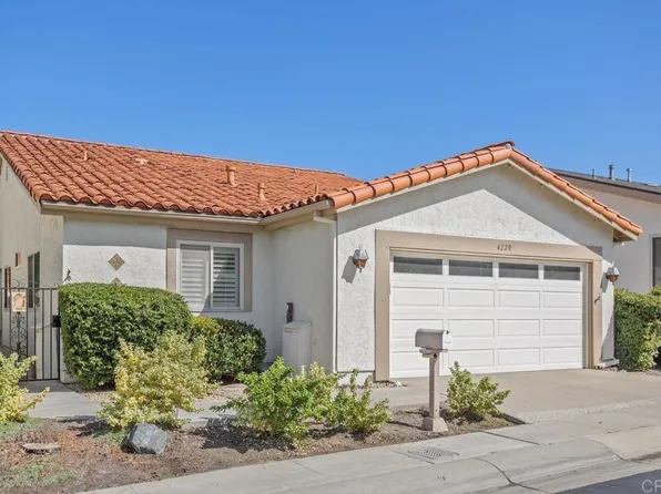4220 Moonlight Ln, Oceanside, CA 92056