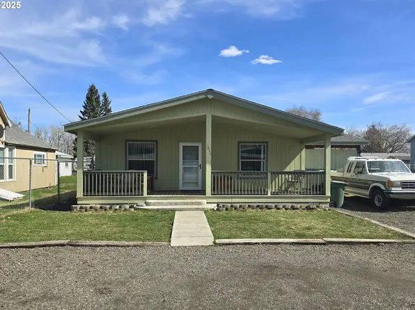 3211 N Alder St, La Grande, OR 97850