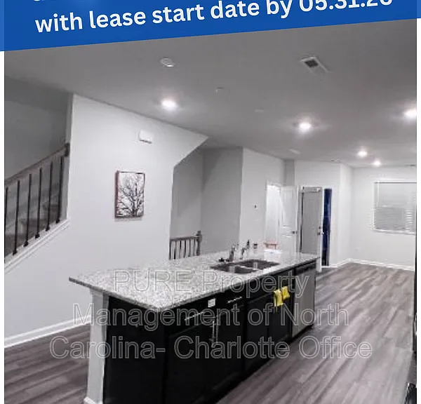4945 Southern Magnolia Dr — Photo 1