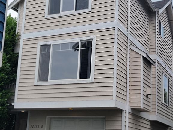2nd image of 12332 14th Ave NE #B