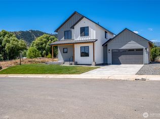 106 Fruitful Pl, Cashmere, WA 98815