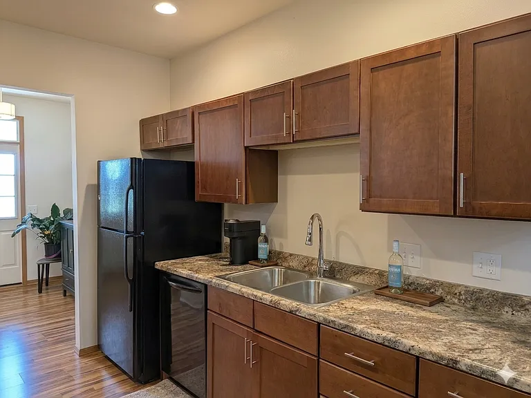 4870 Innovation Dr — Photo 5
