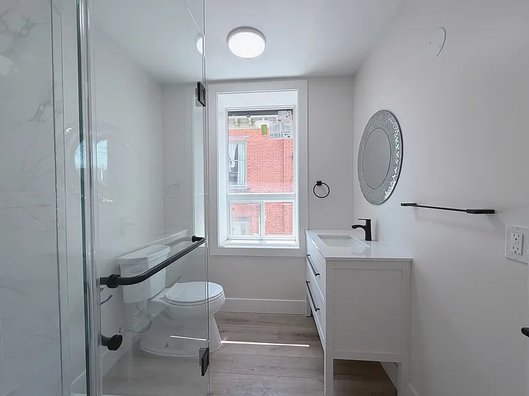 22 Grant Ave #2 — Photo 9
