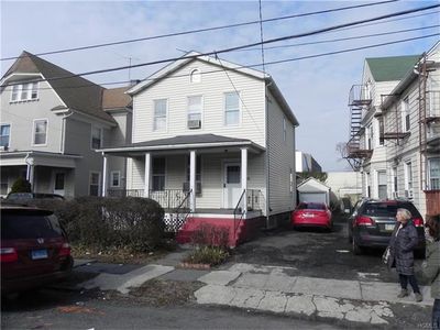 15 Burling Ln, New Rochelle, NY, 10801