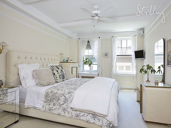 4th image of 11 W 69th St APT 6A