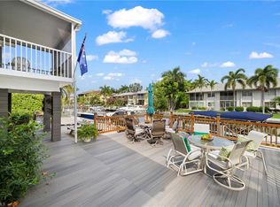 1605 Chesapeake Ave APT 3, Naples, FL 34102
