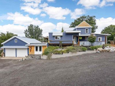 2798 Tower Site Dr NE, Solon, IA, 52333