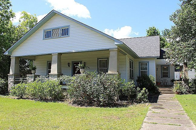 Front view.
