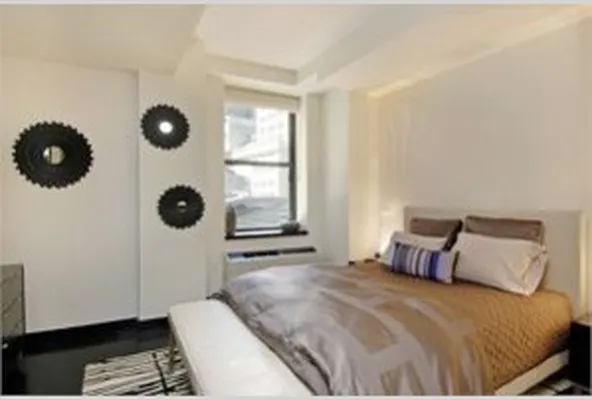 Sold by Avenue Real Estate | media 4