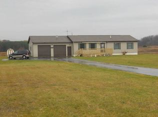 238 W Center Rd, Kingsley, MI 49649