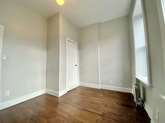 Rented by Premier One Realty LLC | media 10