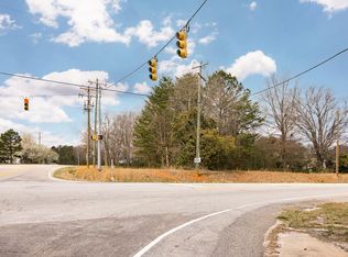 1891 Riveroak Rd, Inman, SC 29349