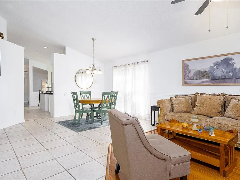 254 Oak Park Pl — Photo 3