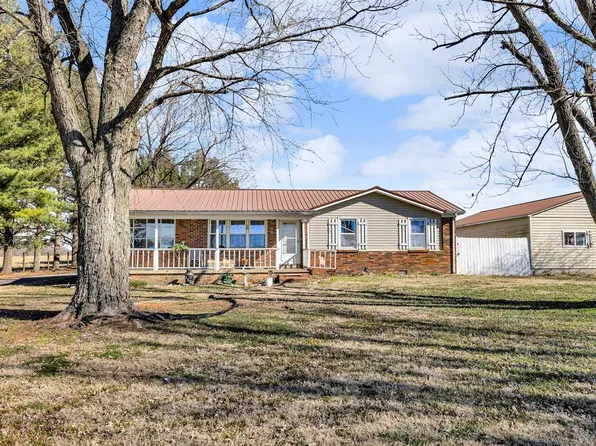 4558 Austin Tracy Rd, Austin, KY 42123