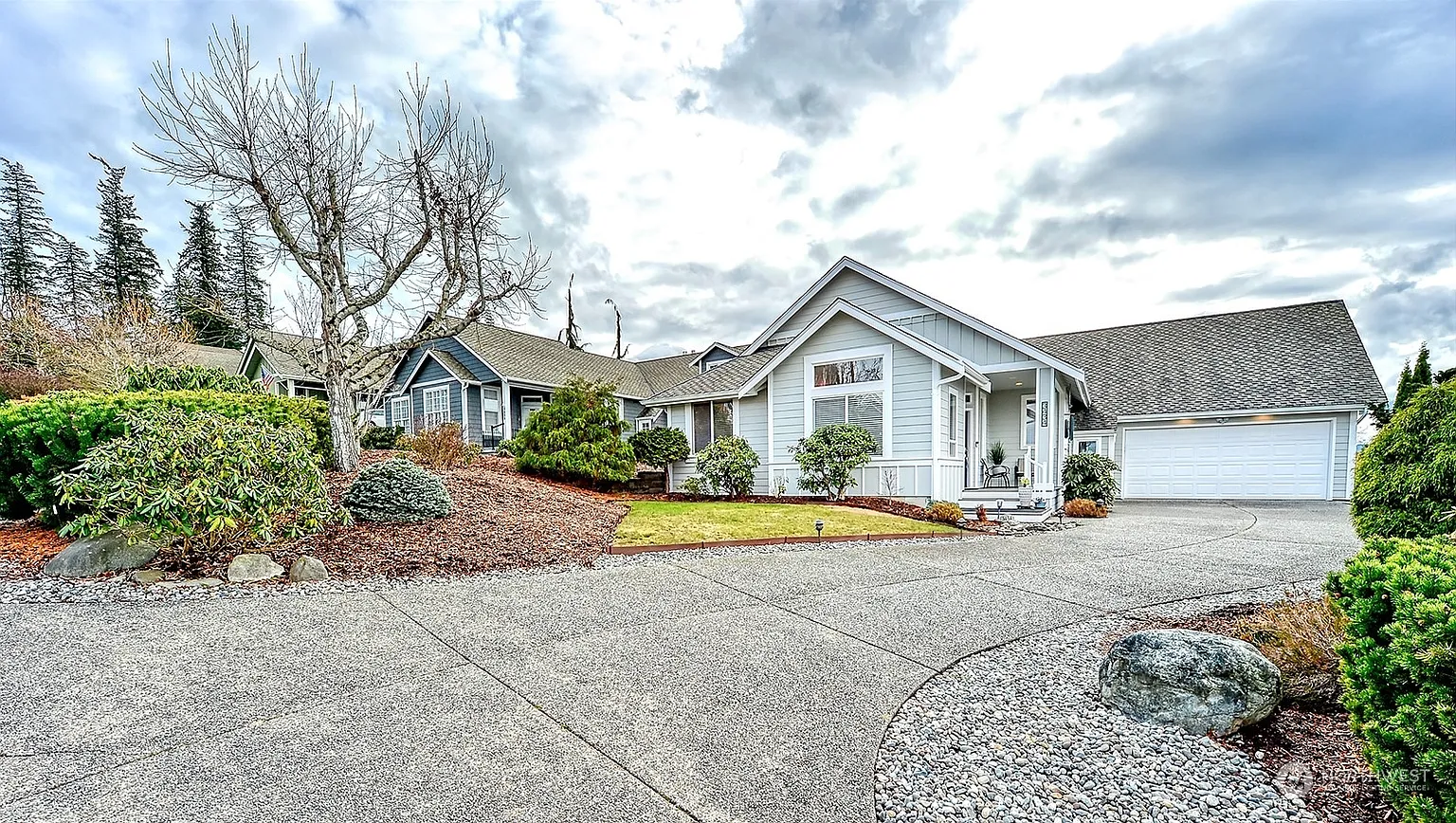 3434 Bridlewood Court photo 1