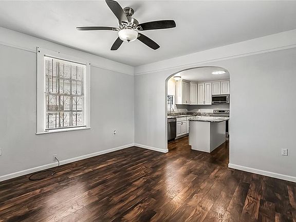 2nd image of 1706 Piety St