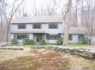 18 Yankee Hill Rd, Ridgefield, CT 06877