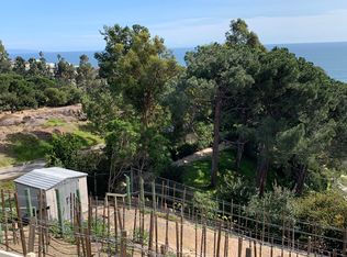 376 Surfview Dr, Pacific Palisades, CA 90272