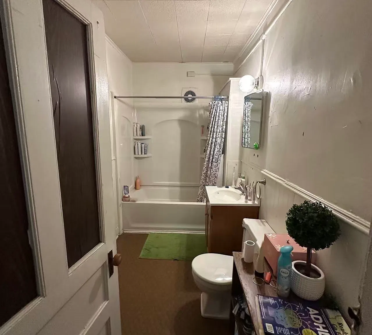 4 bed, 1576 sqft, $3,600 — Photo 3