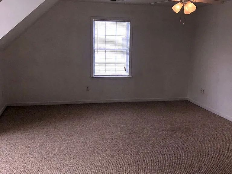 6812 Beulah Oaks Ln — Photo 31
