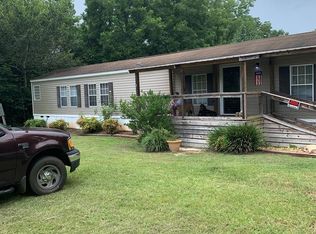 90 Church St, Banks, AL 36005