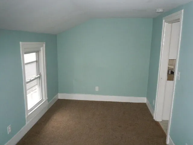 living room (2nd view)