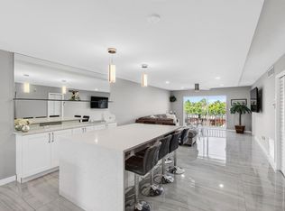 777 Jeffery St #302, Boca Raton, FL 33487