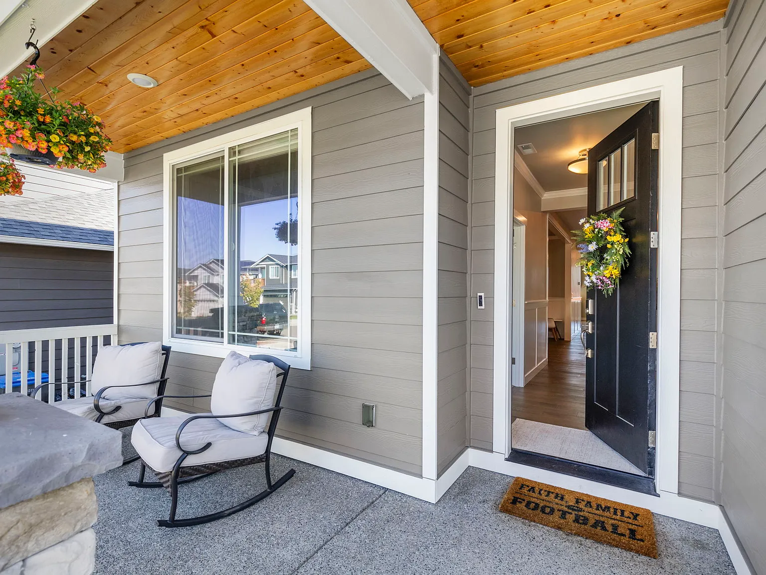 5 bed, 3417 sqft, $3,600 — Photo 4