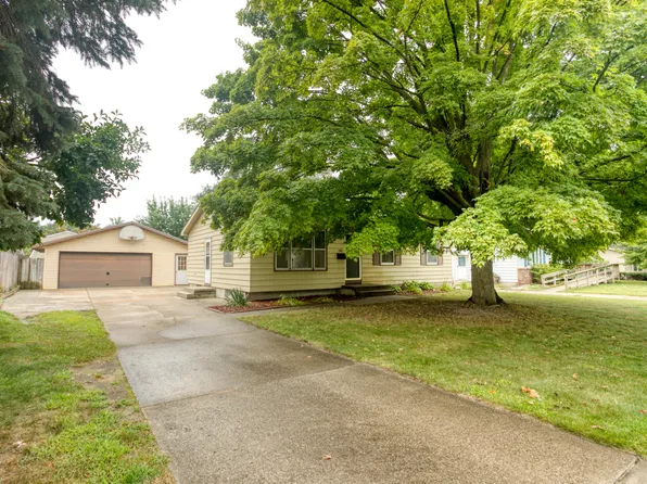 1500 Ariebill St SW, Wyoming, MI 49509