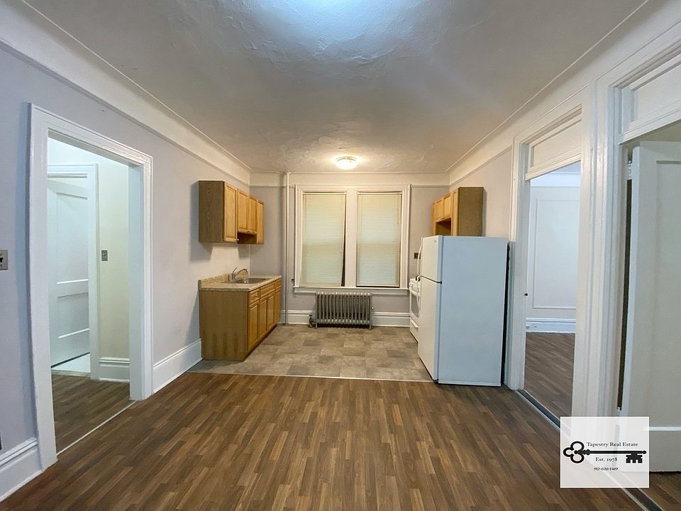 1st image of 34-44 30th St #B2