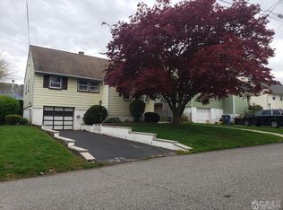42 Hudson St, Metuchen, NJ 08840